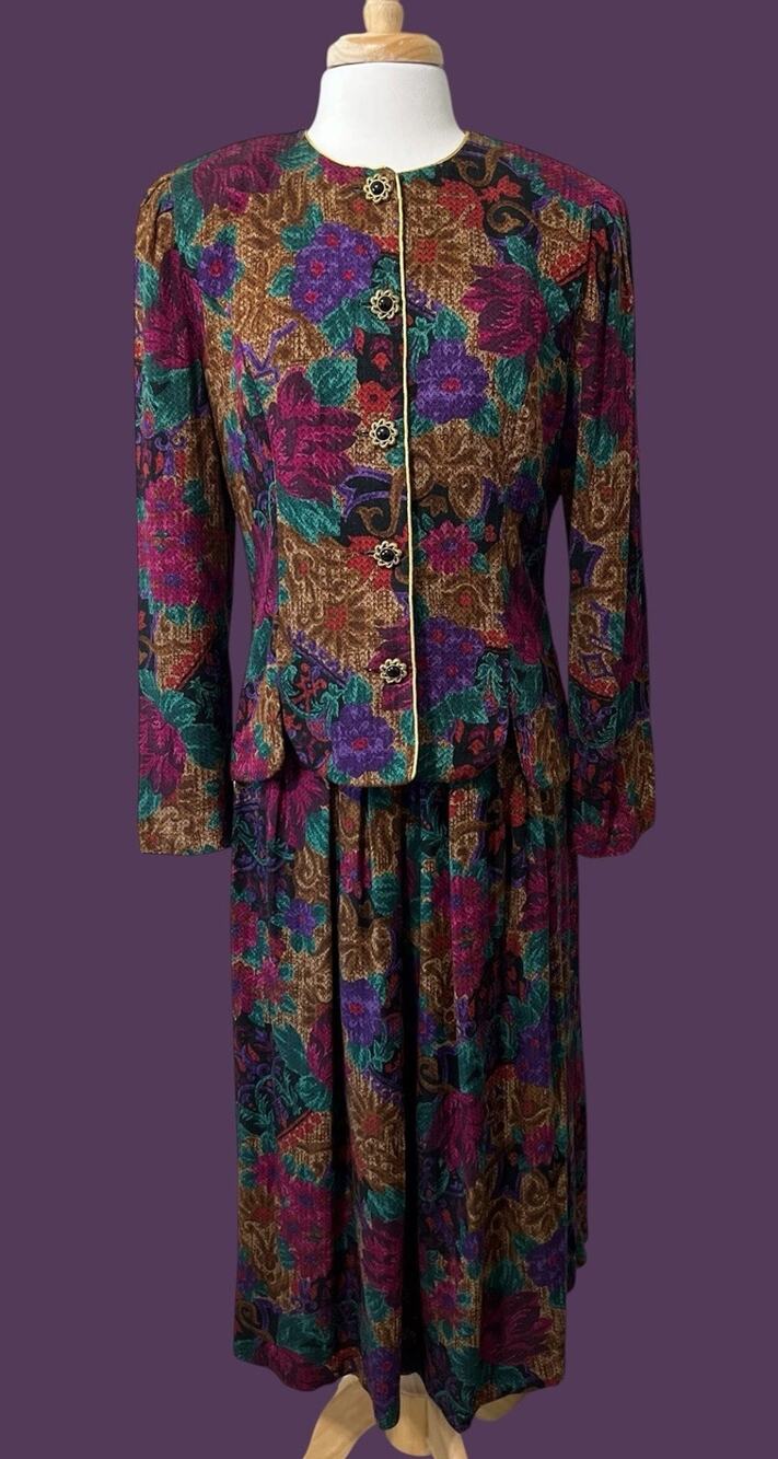 Jessica Howard Skirt Suit Tapestry Floral Vintage 80s Dark Academia Whimsigoth